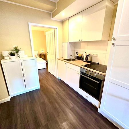 Zentrales Apartment Mit Terrasse ブレーメン エクステリア 写真